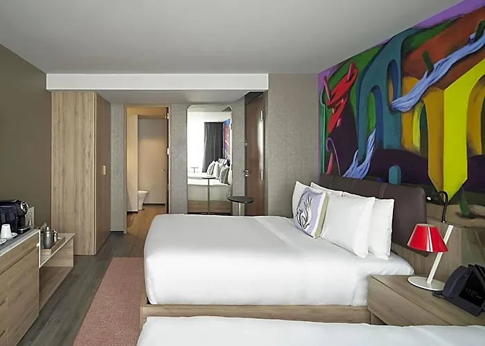 Wyndham Grand Hotel 5*