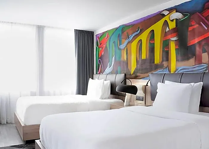 Wyndham Grand Hotel