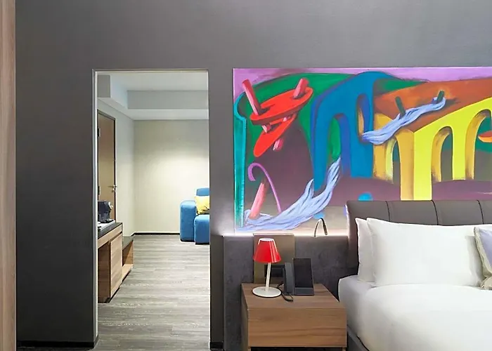Wyndham Grand Hotel 5*